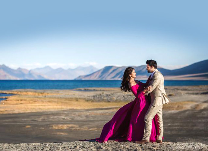 Leh Ladakh Honeymoon Tour Package