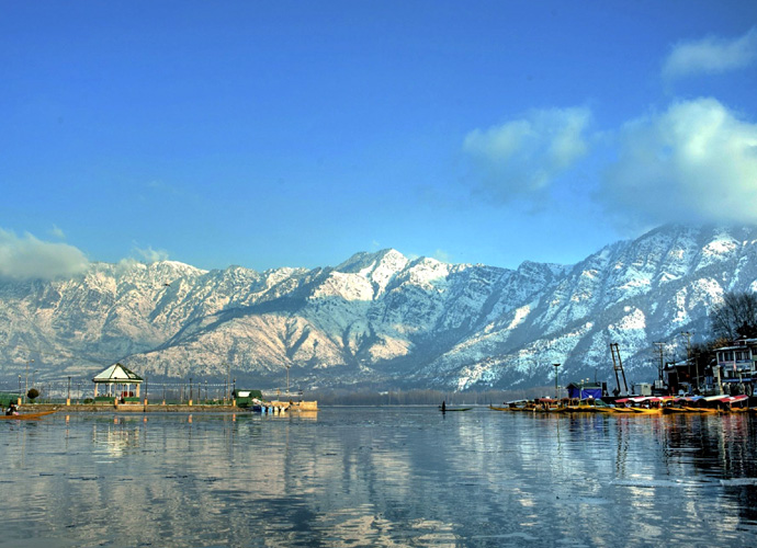 Jannat-E-Nazeer: Kashmir - 8 Nights / 9 Days